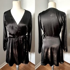 Abercrombie & Fitch Satin Dress. Size M